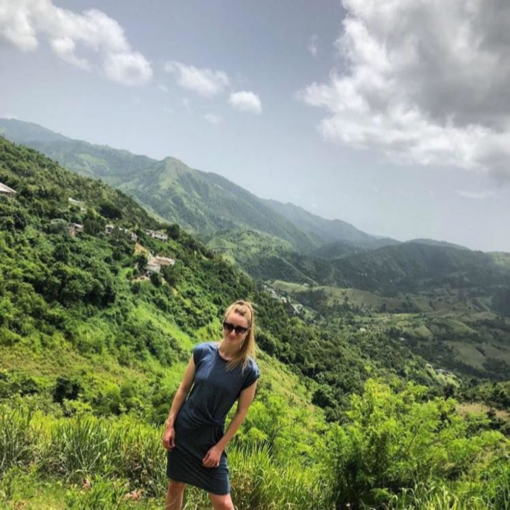 Meet your Posher, Alyssa